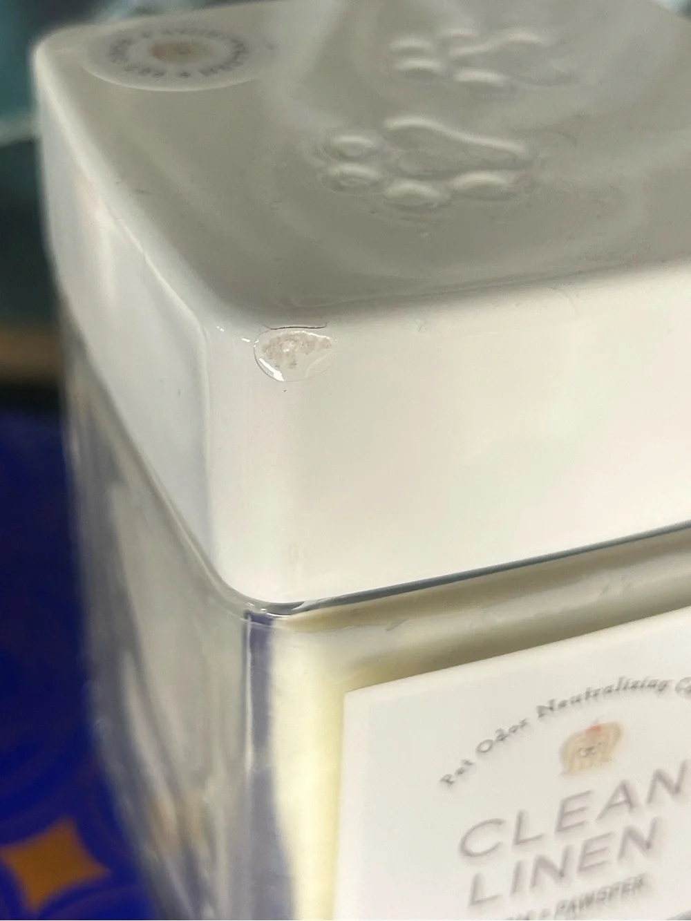 Bloom & Pawspurr Clean Linen Candle - White